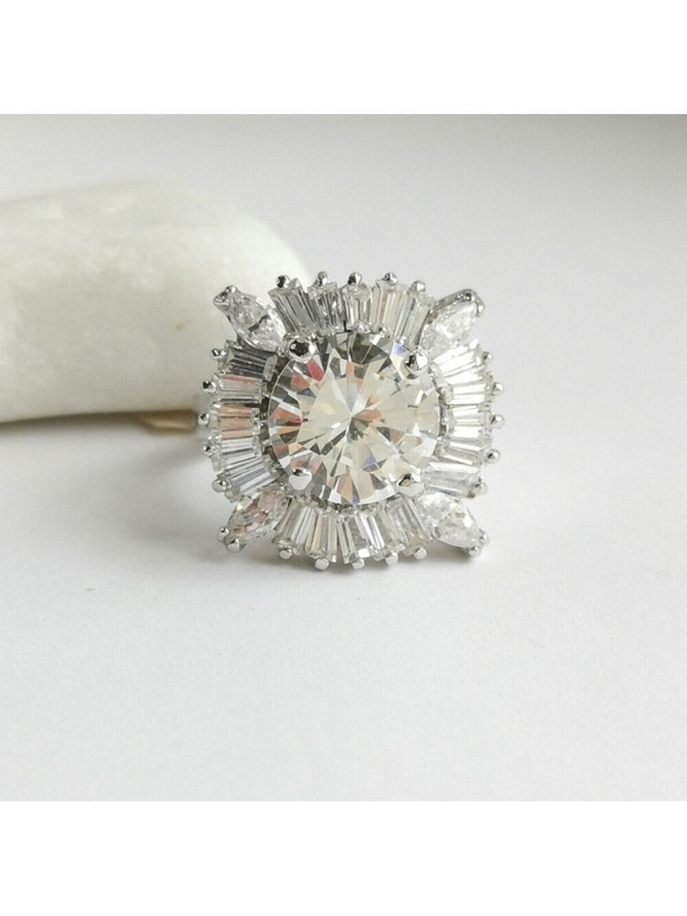 Vintage inspired 4ct CZ ring 14k white gold overlay size 5 🆕